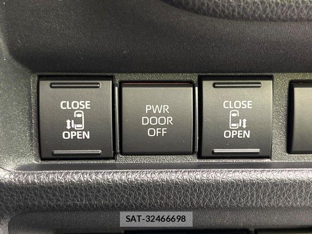 Toyota SIENTA 2023-03 7252321-5