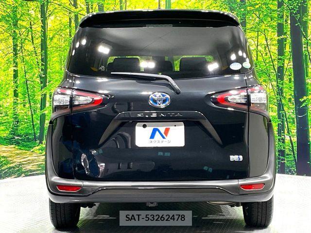 Toyota SIENTA 2017-04 7252338-16