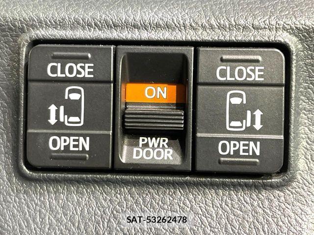 Toyota SIENTA 2017-04 7252338-4