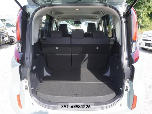 Toyota SIENTA 2024-08 7252330-13