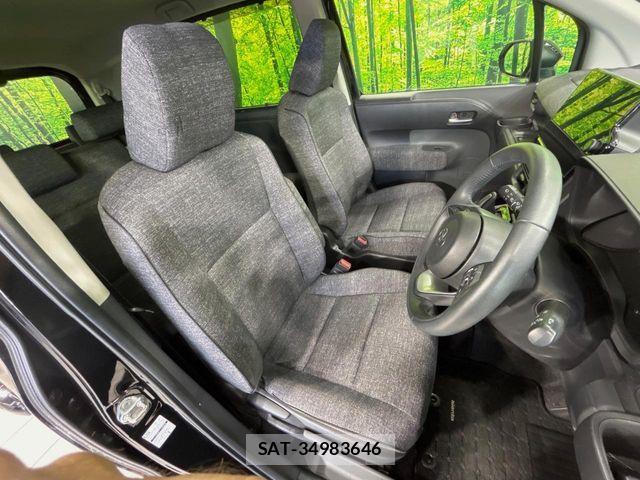 Toyota SIENTA 2023-10 7252327-7