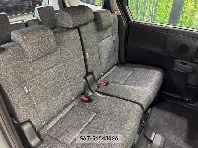 Toyota SIENTA 2026-04 7252313-11