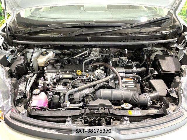 Toyota SIENTA 2023-10 7252323-17