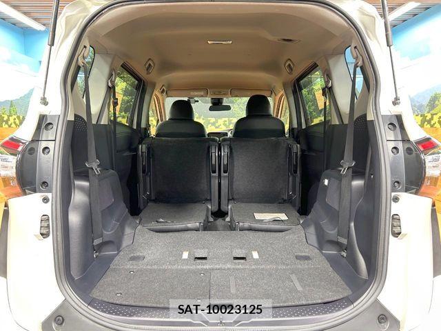 Toyota SIENTA 2017-12 7252332-9