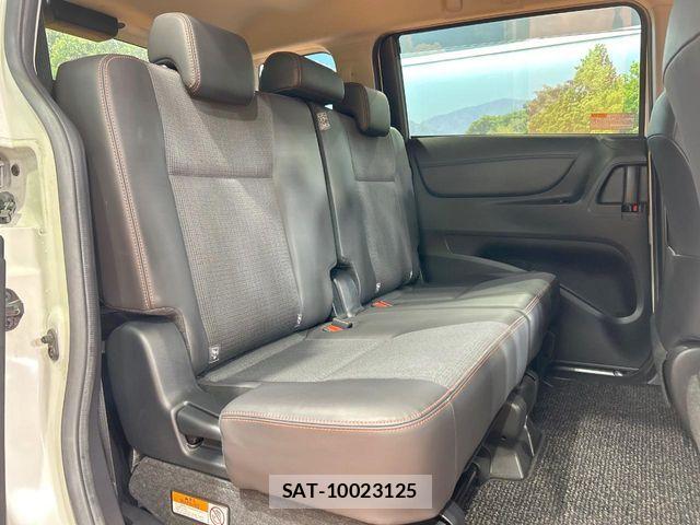 Toyota SIENTA 2017-12 7252332-8