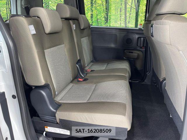 Toyota SIENTA 2025-05 7252319-10