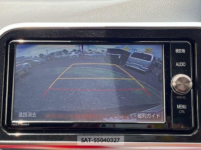 Toyota SIENTA 2016-10 7252341-10