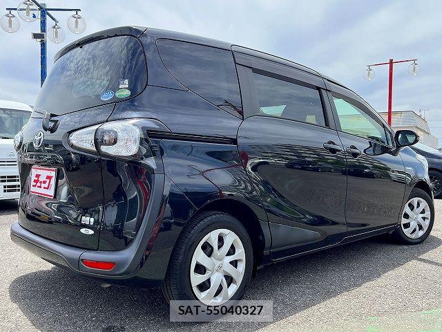 Toyota SIENTA 2016-10 7252341-2