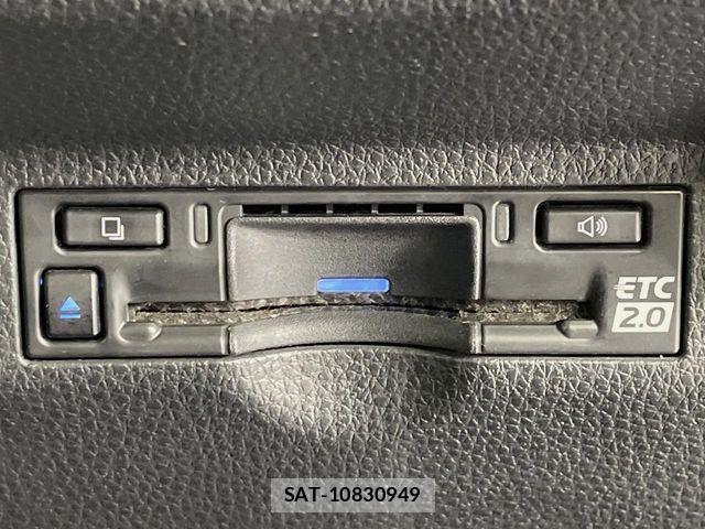 Toyota SIENTA 2023-06 7252325-6