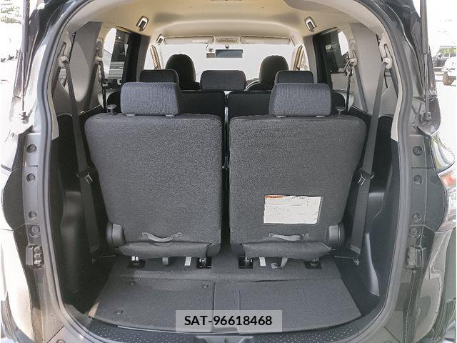 Toyota SIENTA 2015-10 7252337-9