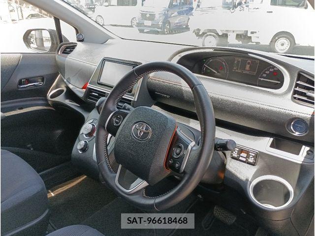 Toyota SIENTA 2015-10 7252337-12