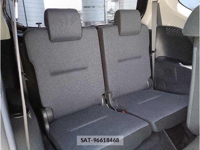 Toyota SIENTA 2015-10 7252337-14