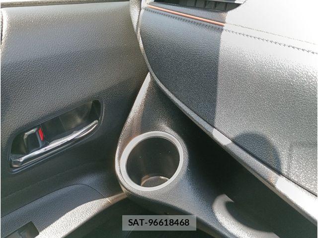 Toyota SIENTA 2015-10 7252337-24