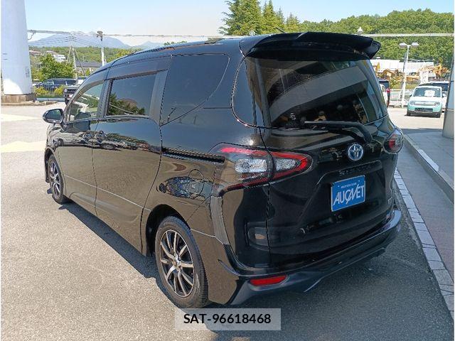 Toyota SIENTA 2015-10 7252337-4