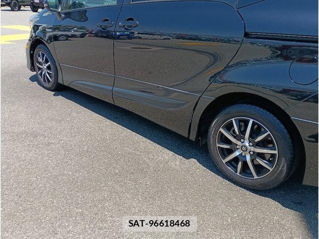 Toyota SIENTA 2015-10 7252337-8
