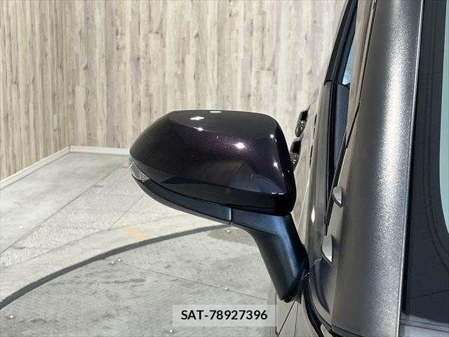 Toyota SIENTA 2017-10 7252334-22