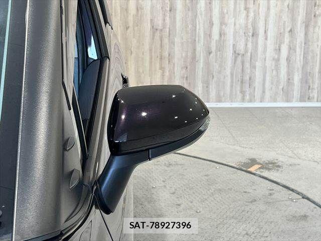 Toyota SIENTA 2017-10 7252334-23