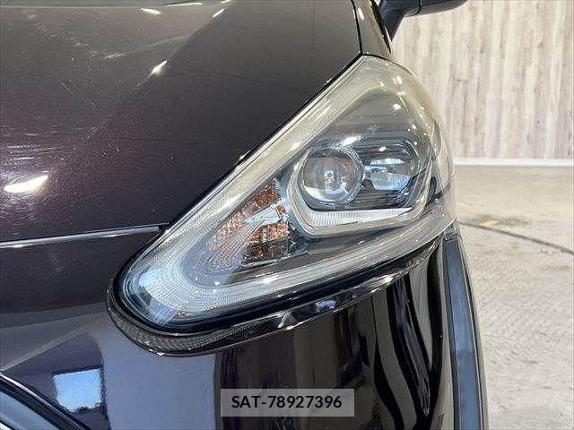 Toyota SIENTA 2017-10 7252334-25