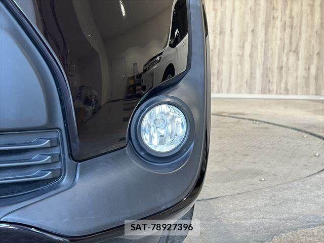 Toyota SIENTA 2017-10 7252334-27