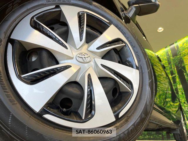 Toyota SIENTA 2022-01 7252333-12