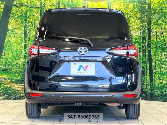 Toyota SIENTA 2022-01 7252333-14