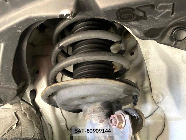 Toyota SIENTA 2016-06 7252331-19