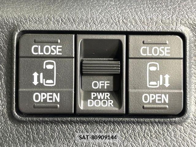 Toyota SIENTA 2016-06 7252331-3