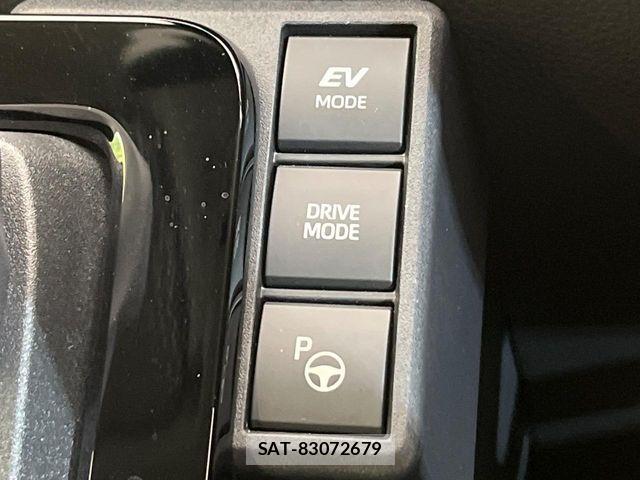 Toyota SIENTA 2023-12 7252320-7