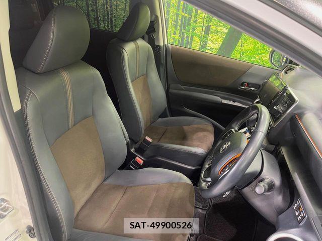 Toyota SIENTA 2021-12 7252328-9
