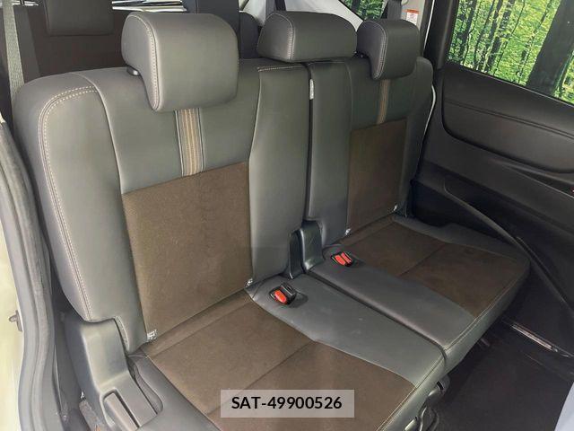 Toyota SIENTA 2021-12 7252328-10
