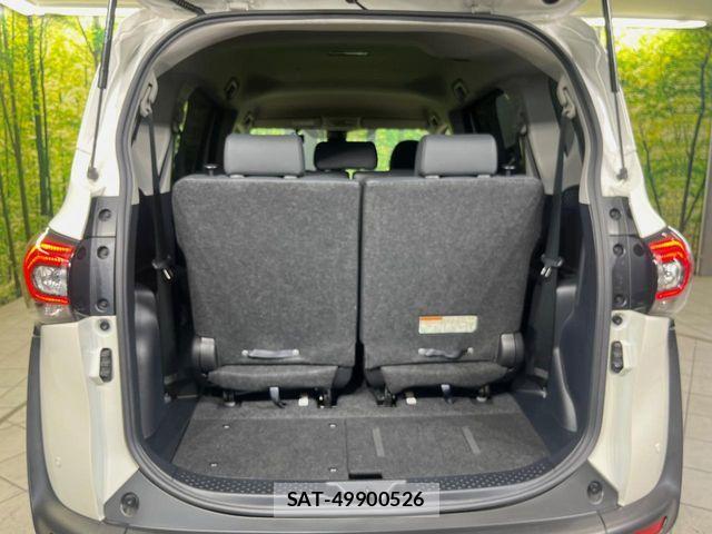 Toyota SIENTA 2021-12 7252328-11