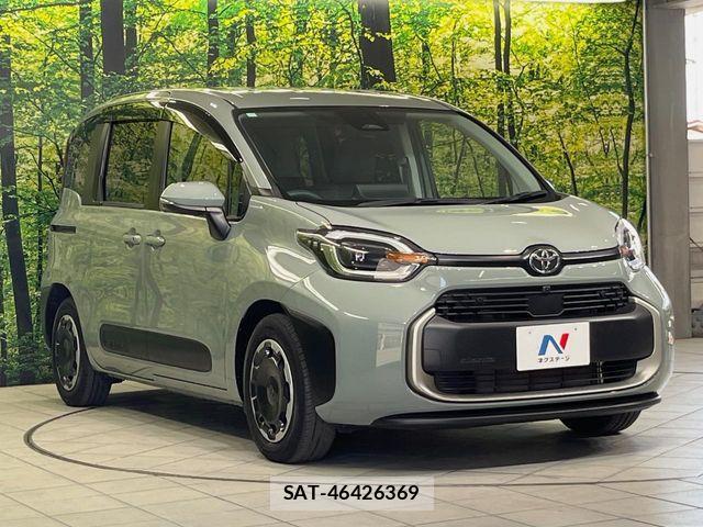 Toyota SIENTA 2023-11 7252326-15