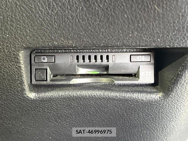 Toyota SIENTA 2019-08 7252329-6