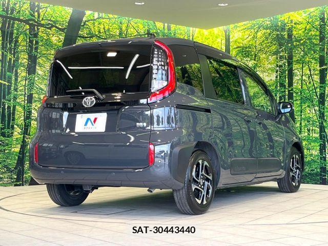 Toyota SIENTA 2024-02 7252324-16