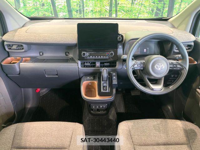Toyota SIENTA 2024-02 7252324-1