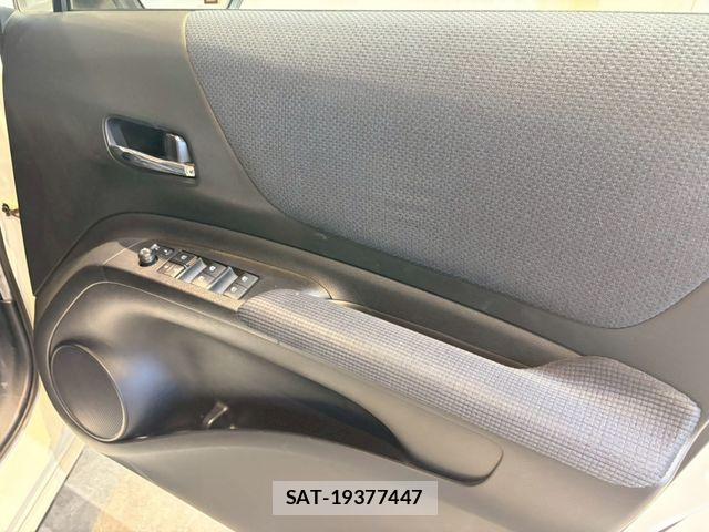 Toyota SIENTA 2016-01 7252311-22