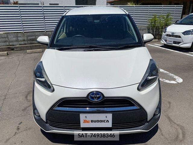 Toyota SIENTA 2016-07 7252342-2