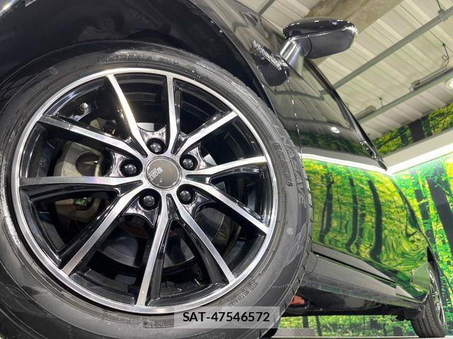 Toyota SIENTA 2016-01 7252335-12