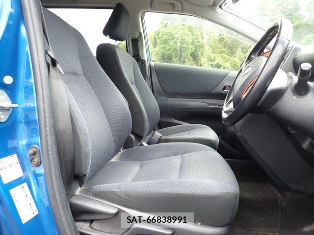 Toyota SIENTA 2018-08 7252316-15