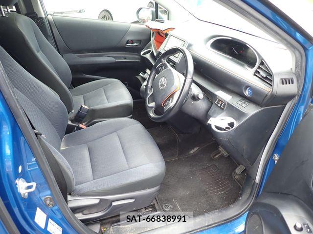 Toyota SIENTA 2018-08 7252316-1