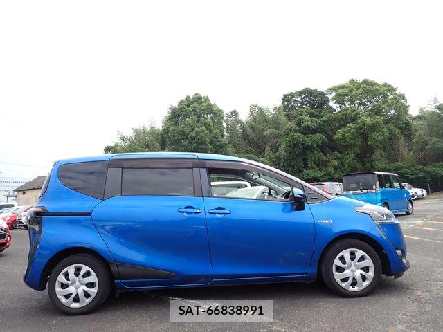 Toyota SIENTA 2018-08 7252316-4