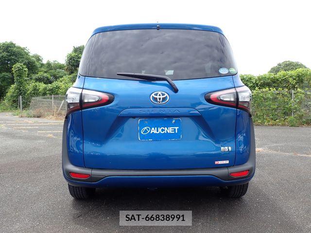 Toyota SIENTA 2018-08 7252316-5