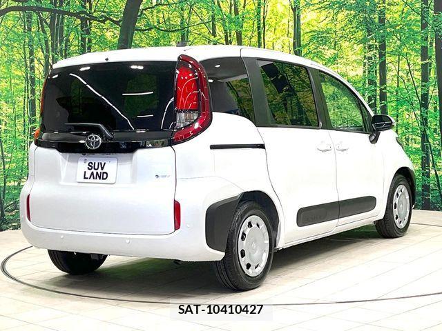Toyota SIENTA 2026-04 7252317-17