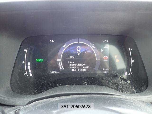 Toyota SIENTA 2023-08 7252310-8