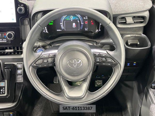 Toyota SIENTA 2023-03 7272935-11
