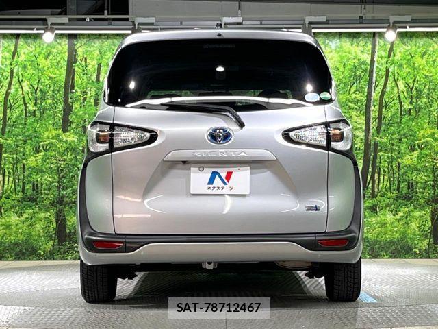 Toyota SIENTA 2017-06 7272947-15