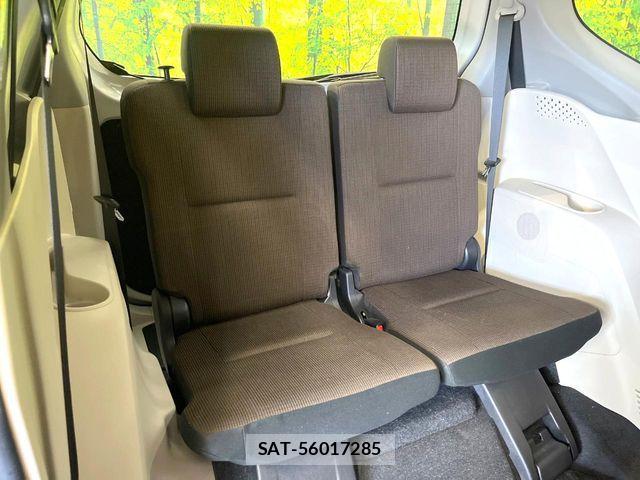 Toyota SIENTA 2017-02 7272945-9