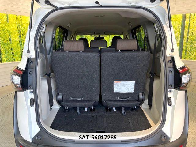Toyota SIENTA 2017-02 7272945-10