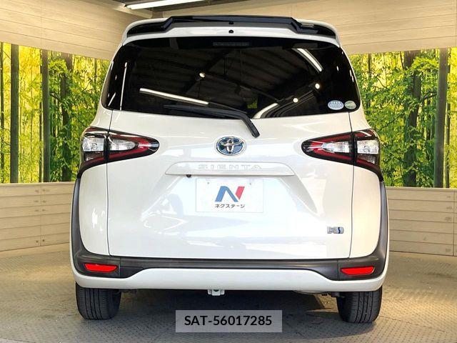 Toyota SIENTA 2017-02 7272945-15