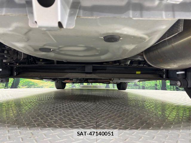 Toyota SIENTA 2019-03 7272942-19